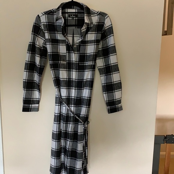 Lulus Flannel Midi NWOT - Picture 4 of 5